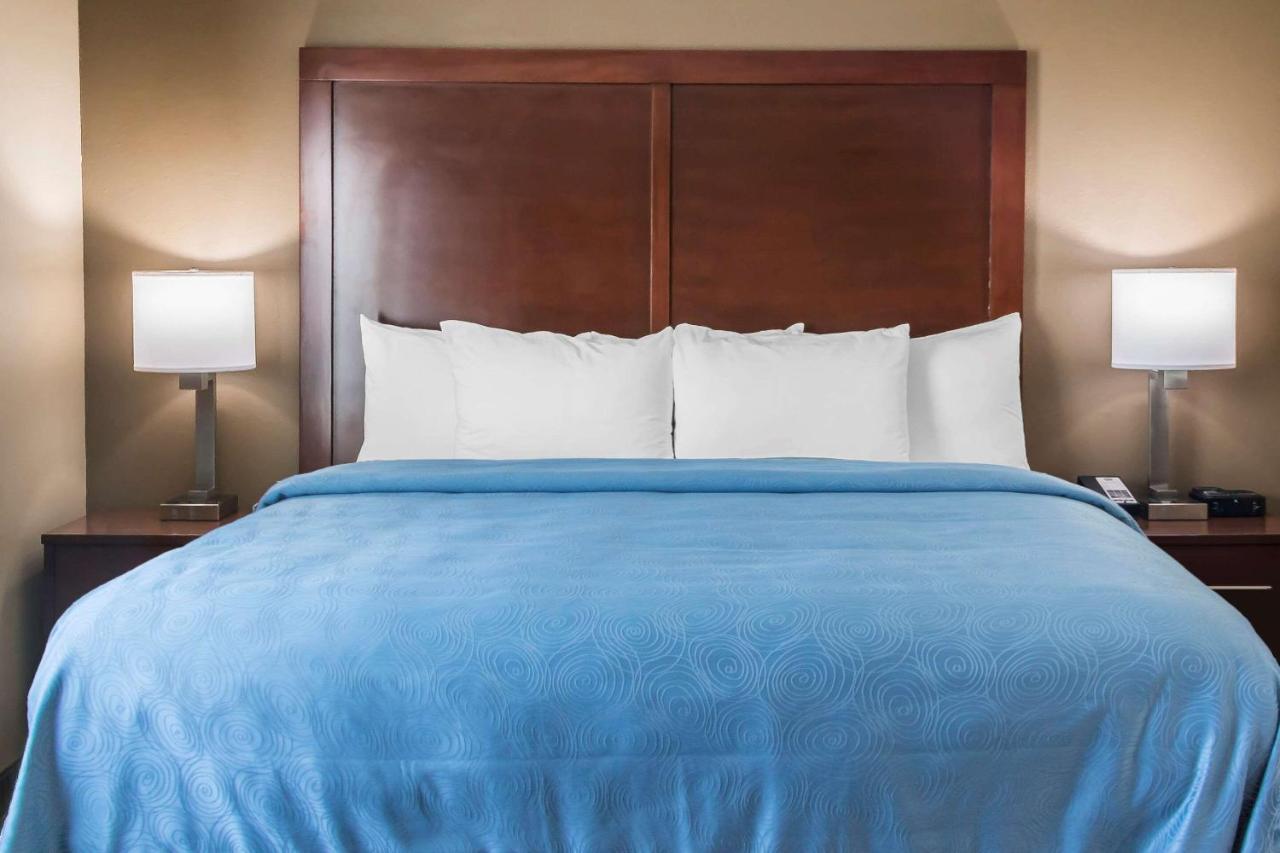 Mainstay Suites Edinburg Buitenkant foto