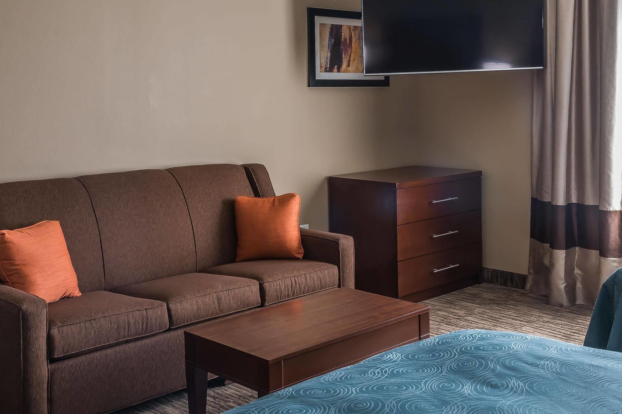 Mainstay Suites Edinburg Buitenkant foto