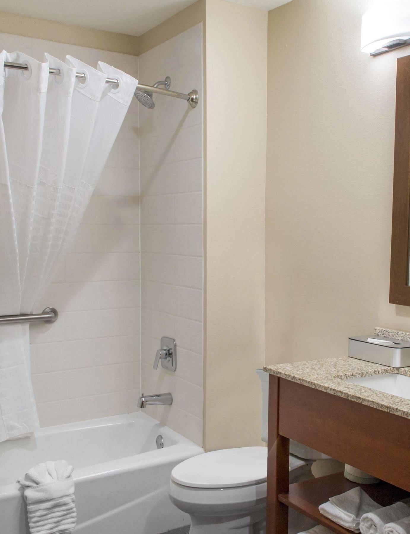 Mainstay Suites Edinburg Buitenkant foto